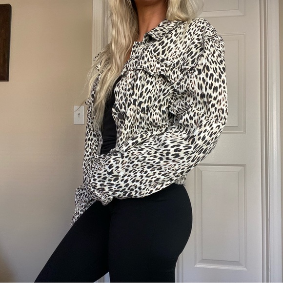 Cheetah Jacket - Picture 2 of 5